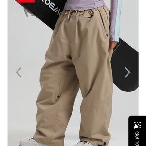 Women’s Tan Snowboarding Pants